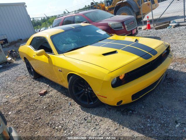  Salvage Dodge Challenger