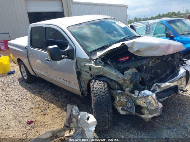  Salvage Nissan Titan