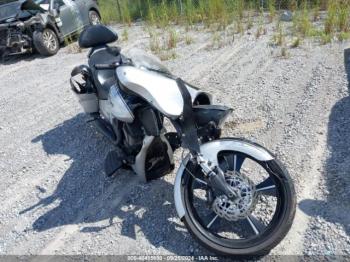  Salvage Victory Motorcycles Hard-ball