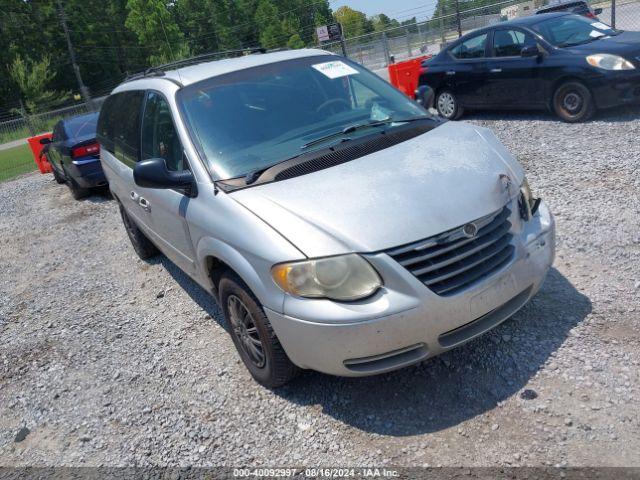  Salvage Chrysler Town & Country