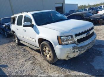  Salvage Chevrolet Suburban 1500