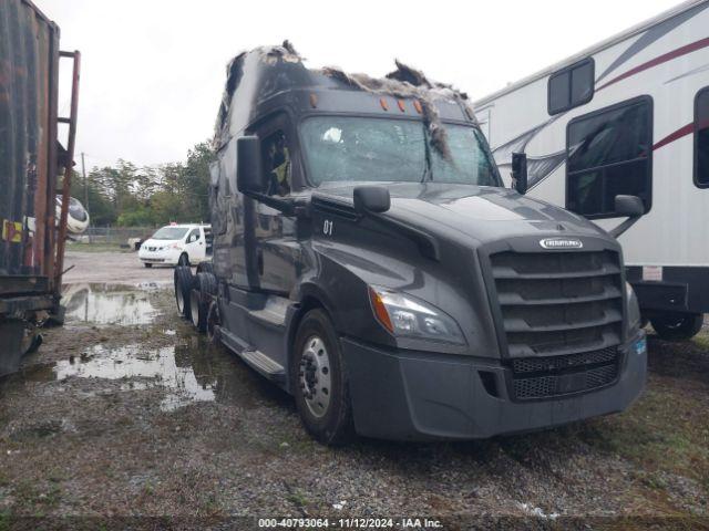  Salvage Freightliner New Cascadia 126