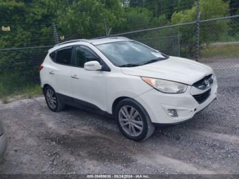  Salvage Hyundai TUCSON