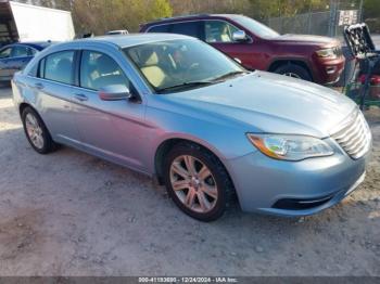  Salvage Chrysler 200