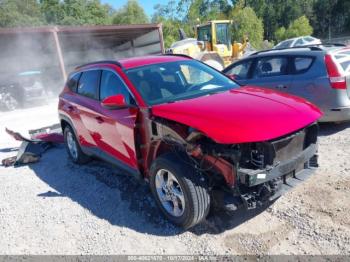  Salvage Hyundai TUCSON