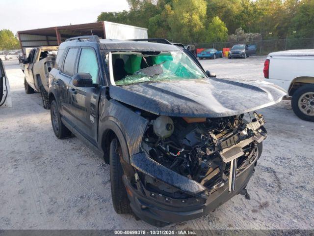  Salvage Ford Bronco