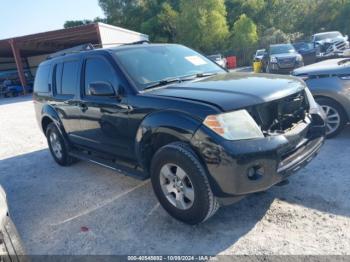  Salvage Nissan Pathfinder