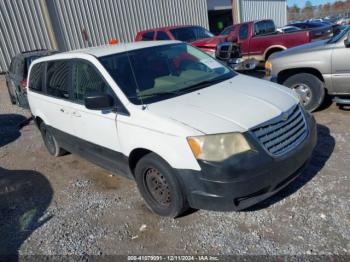  Salvage Chrysler Town & Country