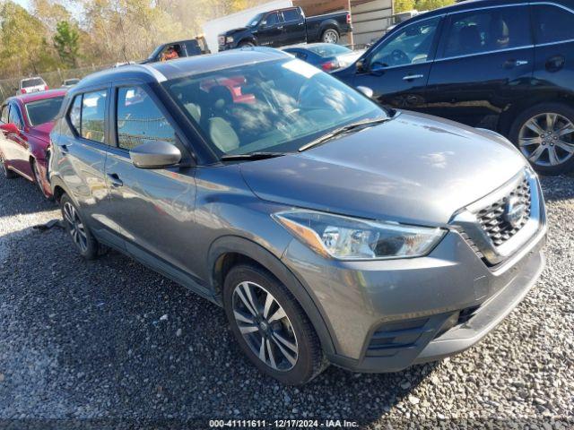  Salvage Nissan Kicks