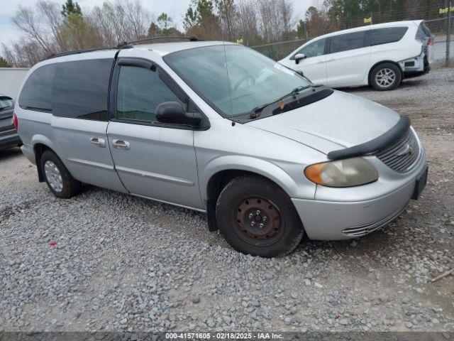  Salvage Chrysler Town & Country