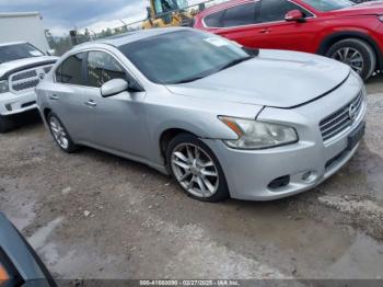  Salvage Nissan Maxima