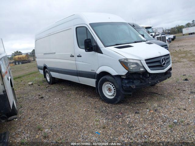  Salvage Mercedes-Benz Sprinter 2500