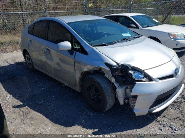  Salvage Toyota Prius