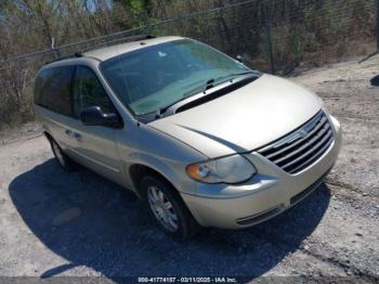  Salvage Chrysler Town & Country