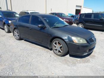  Salvage Nissan Altima