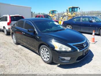  Salvage Nissan Altima