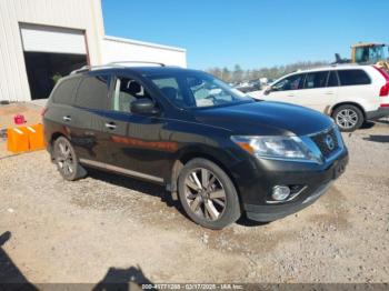  Salvage Nissan Pathfinder