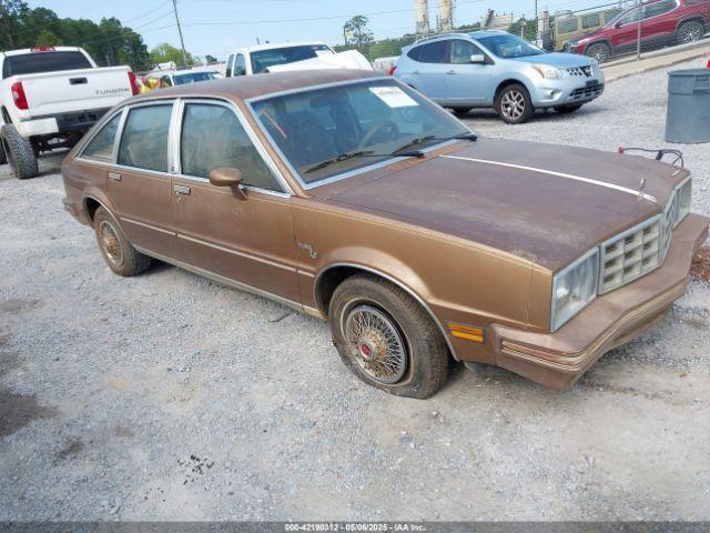  Salvage Pontiac Phoenix