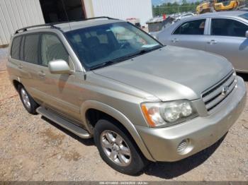  Salvage Toyota Highlander