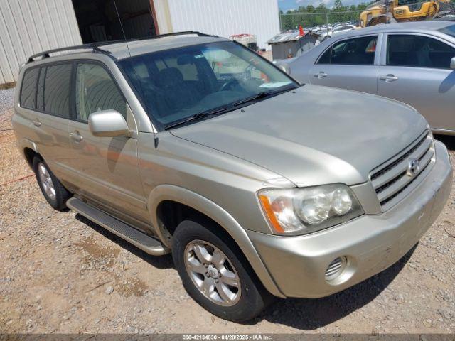  Salvage Toyota Highlander