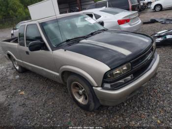  Salvage Chevrolet S-10
