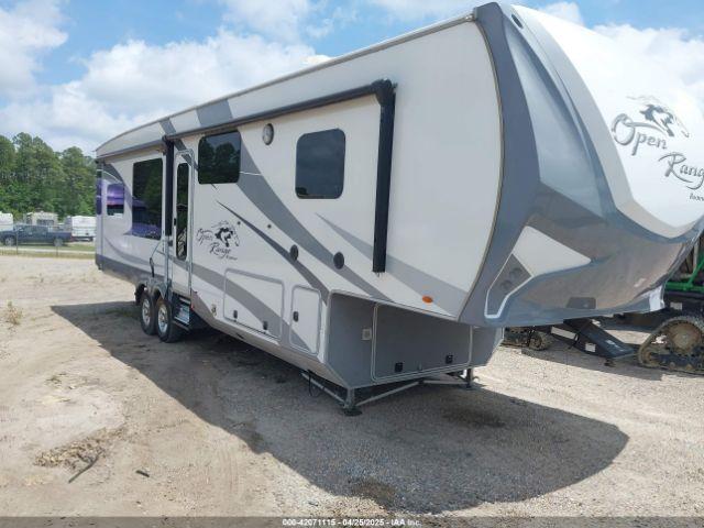  Salvage Highland Ridge Roamer
