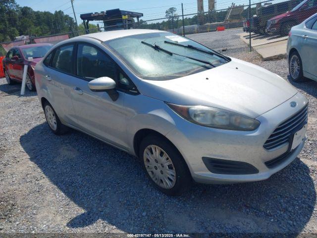  Salvage Ford Fiesta