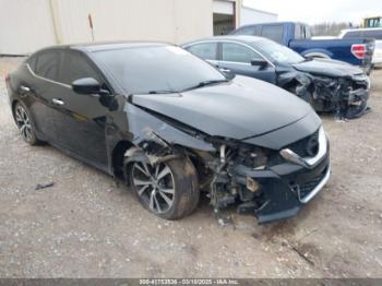  Salvage Nissan Maxima