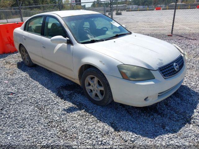  Salvage Nissan Altima