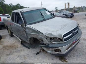  Salvage Toyota Tundra