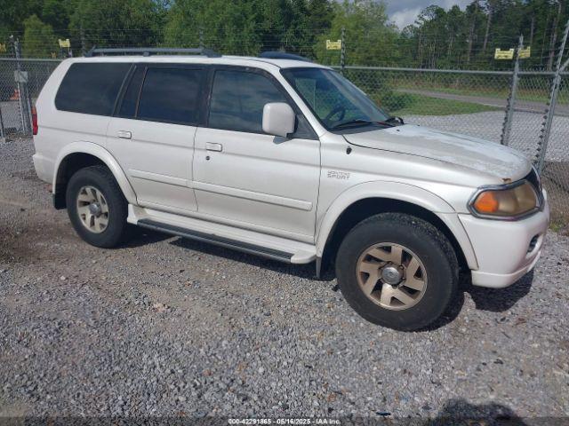  Salvage Mitsubishi Montero Sport