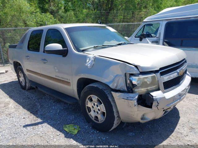  Salvage Chevrolet Avalanche 1500