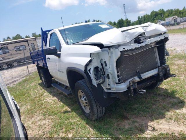  Salvage Chevrolet Silverado 2500