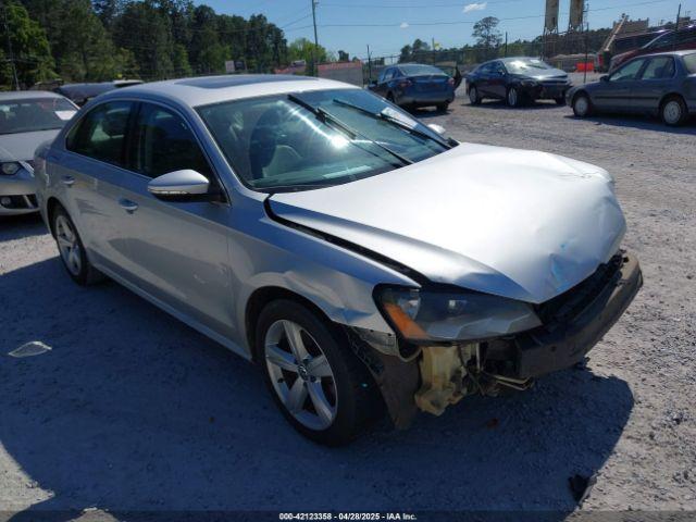  Salvage Volkswagen Passat