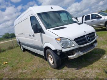  Salvage Mercedes-Benz Sprinter 2500