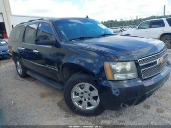  Salvage Chevrolet Suburban 1500