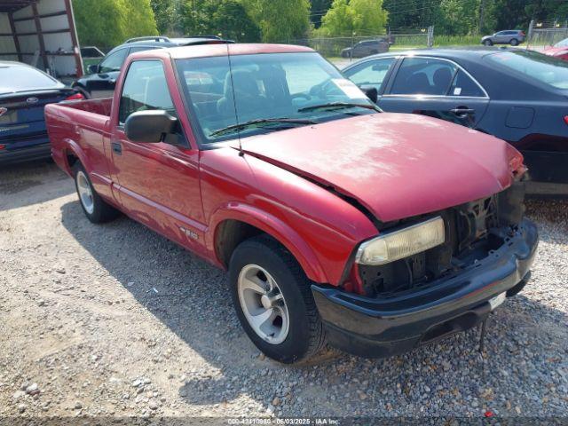 Salvage Chevrolet S-10