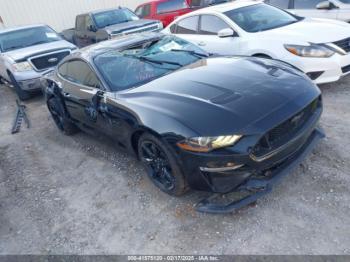  Salvage Ford Mustang