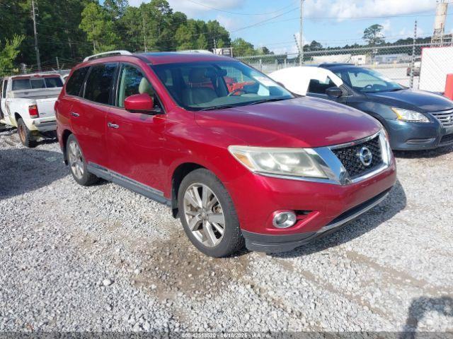  Salvage Nissan Pathfinder