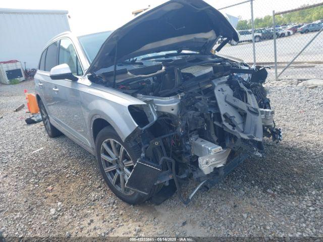  Salvage Audi Q7