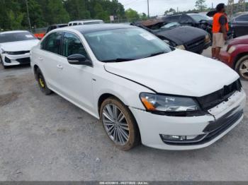  Salvage Volkswagen Passat