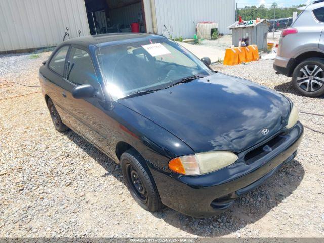  Salvage Hyundai ACCENT