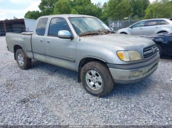  Salvage Toyota Tundra