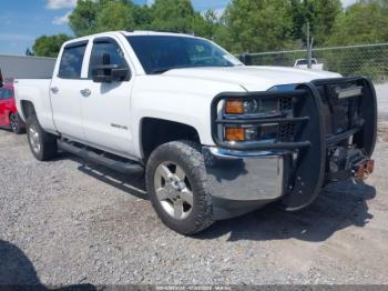  Salvage Chevrolet Silverado 2500