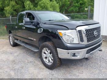  Salvage Nissan Titan