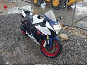  Salvage Suzuki Gsx-r750