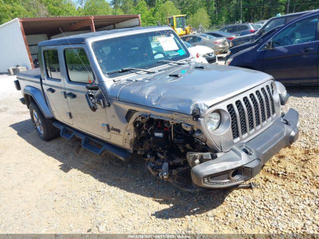  Salvage Jeep Gladiator