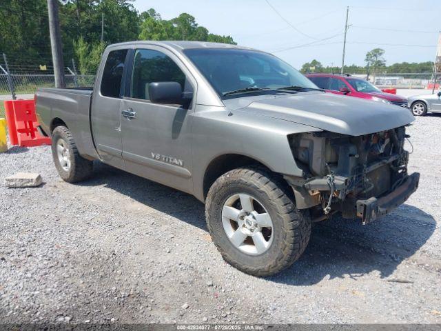  Salvage Nissan Titan