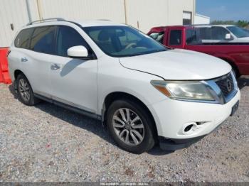  Salvage Nissan Pathfinder