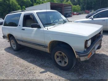  Salvage Chevrolet Blazer